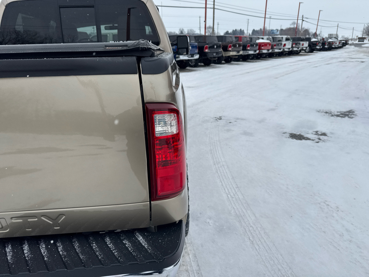 Ford Super Duty F-350 SRW 4WD Crew Cab 156" Lariat 2012