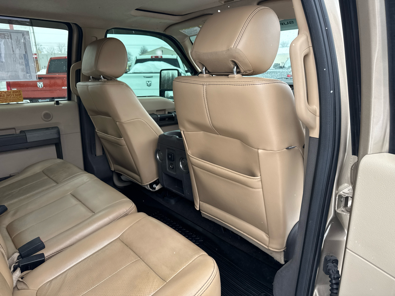 Ford Super Duty F-350 SRW 4WD Crew Cab 156" Lariat 2012