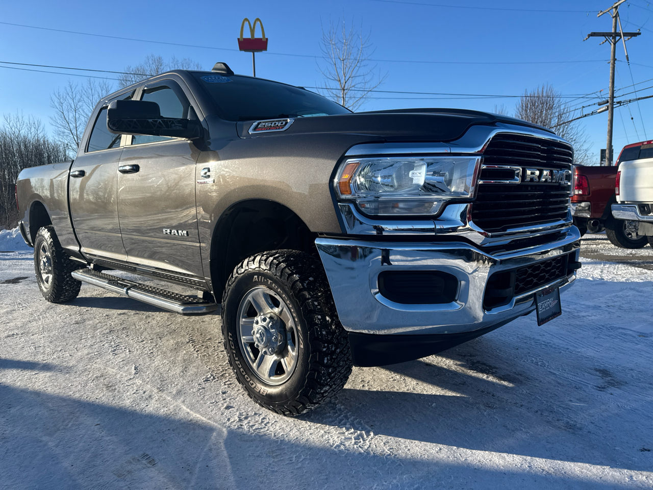 RAM 2500 Big Horn 4x4 Crew Cab 6'4" Box 2019