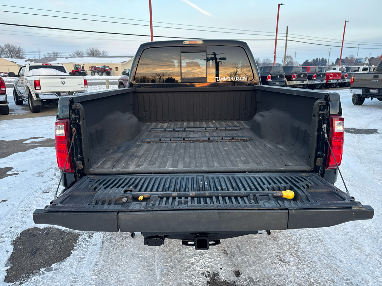 Ford Super Duty F-350 SRW 4WD Crew Cab 156" Lariat 2016