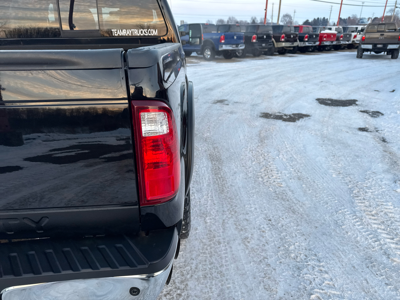 Ford Super Duty F-350 SRW 4WD Crew Cab 156" Lariat 2016