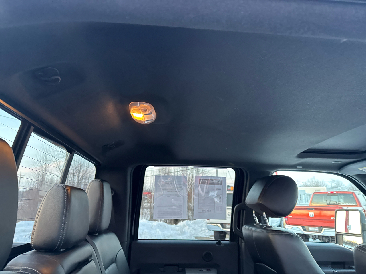 Ford Super Duty F-350 SRW 4WD Crew Cab 156" Lariat 2016