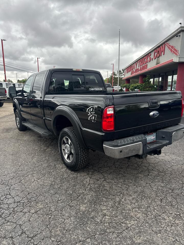 Ford Super Duty F-350 SRW 4WD Crew Cab 156" Lariat 2016