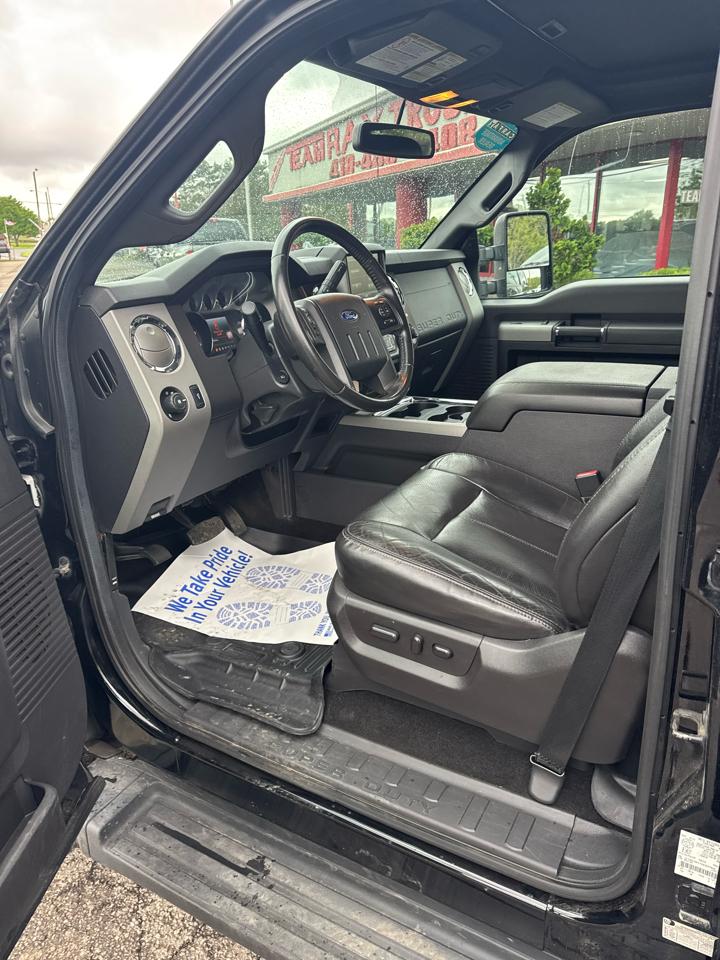 Ford Super Duty F-350 SRW 4WD Crew Cab 156" Lariat 2016