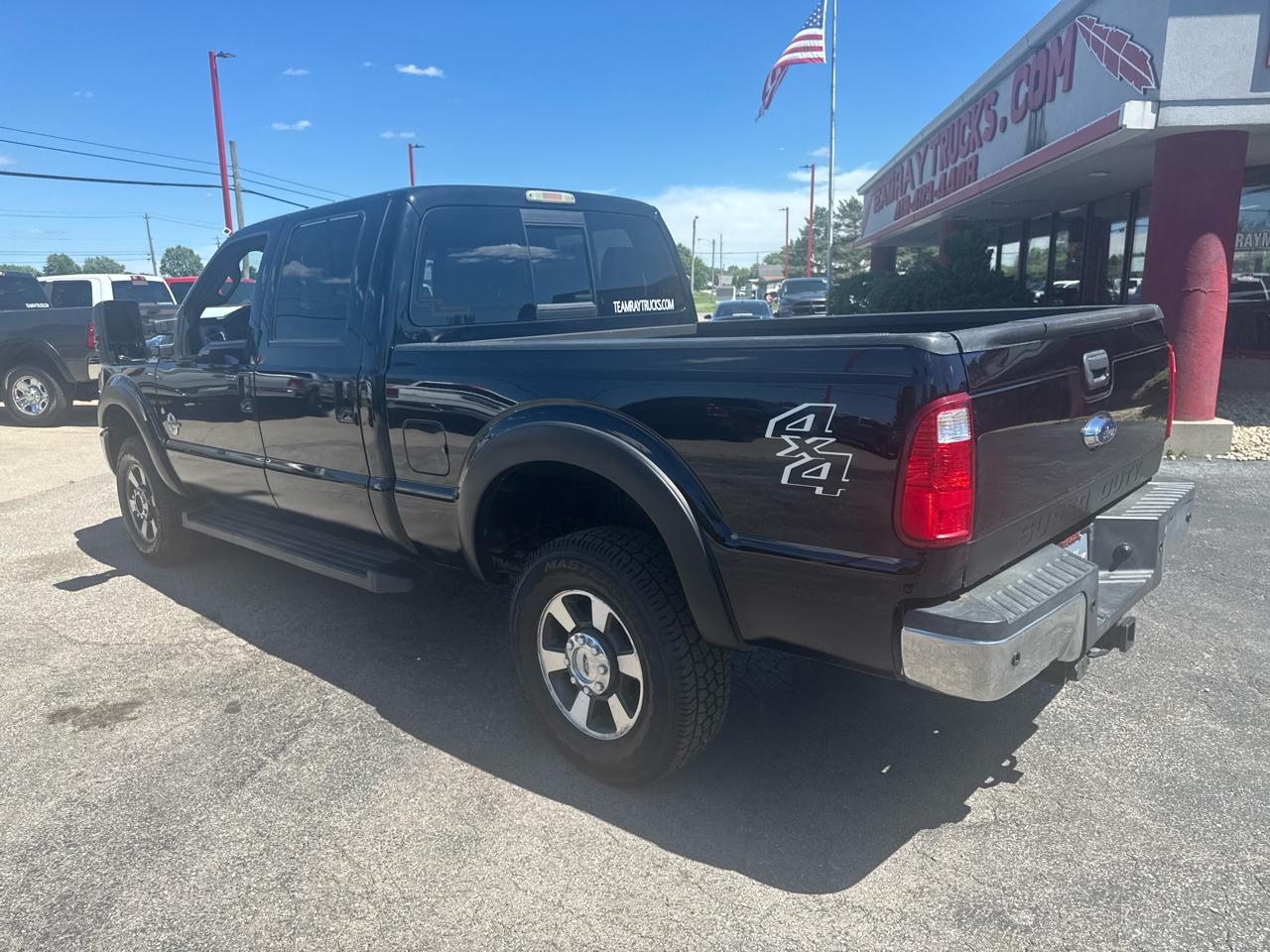Ford Super Duty F-350 SRW 4WD Crew Cab 156" Lariat 2016