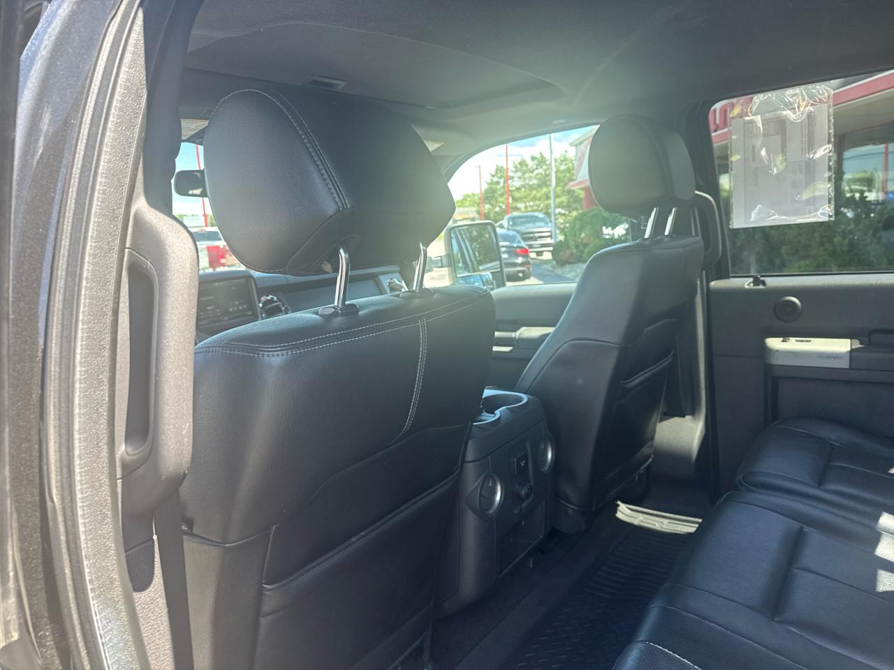 Ford Super Duty F-350 SRW 4WD Crew Cab 156" Lariat 2016