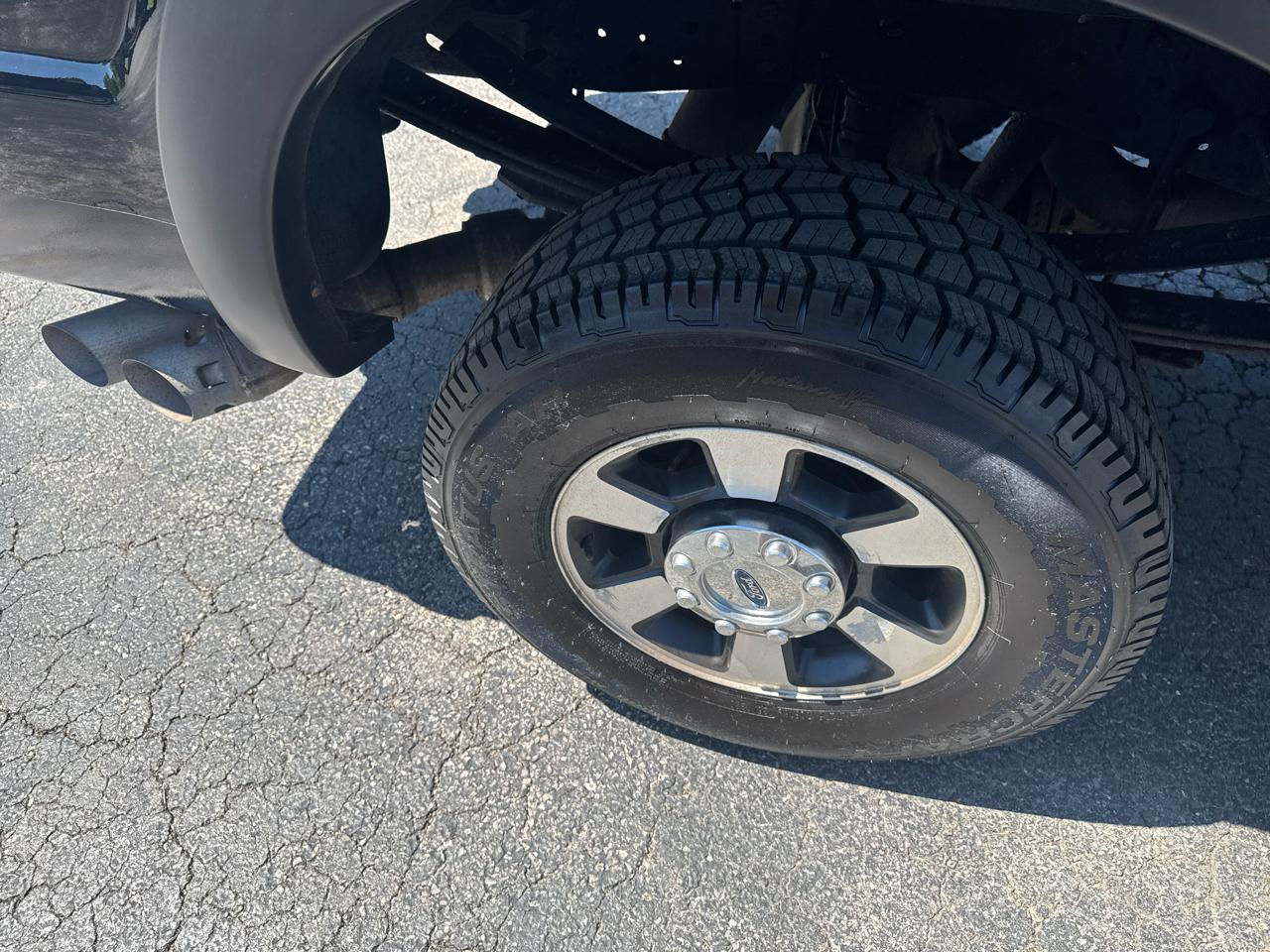Ford Super Duty F-350 SRW 4WD Crew Cab 156" Lariat 2016