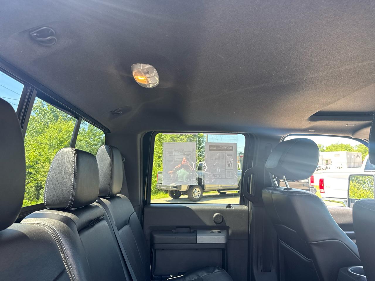 Ford Super Duty F-350 SRW 4WD Crew Cab 156" Lariat 2016