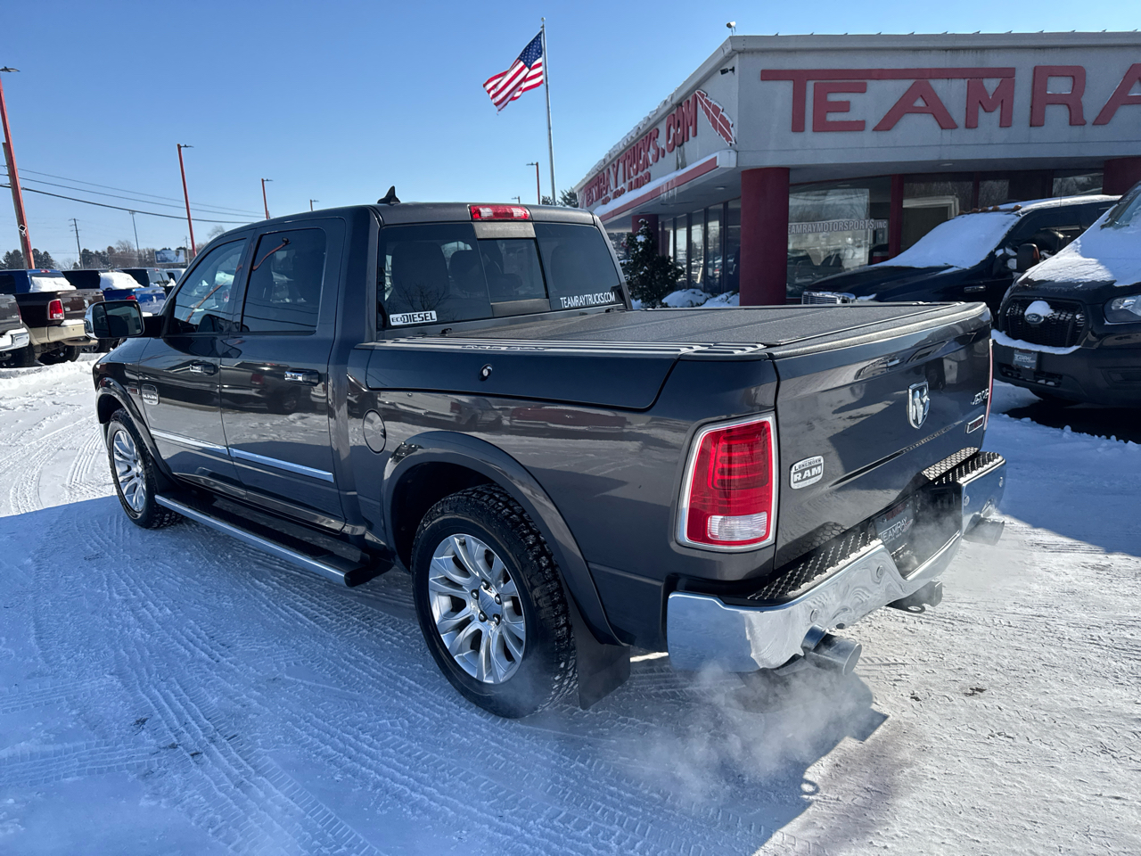 RAM 1500 4WD Crew Cab 140.5" Longhorn 2014