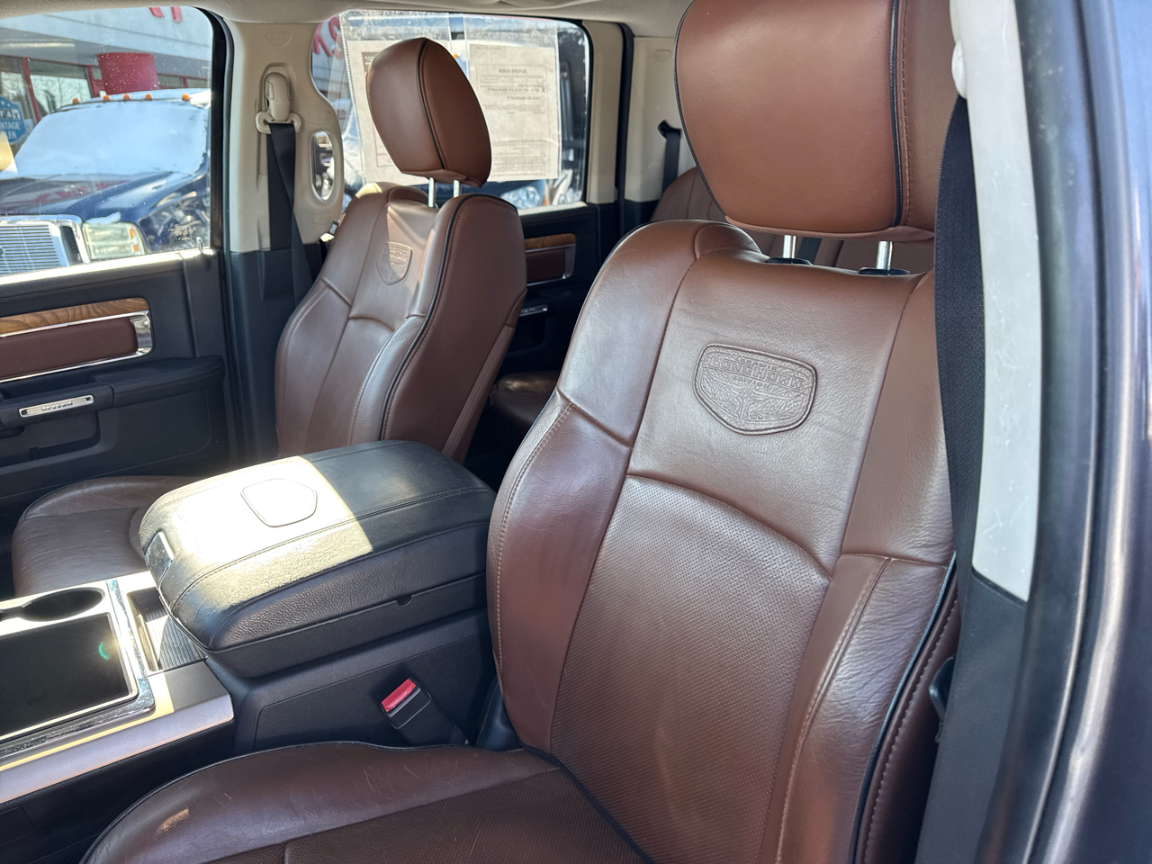 RAM 1500 4WD Crew Cab 140.5" Longhorn 2014