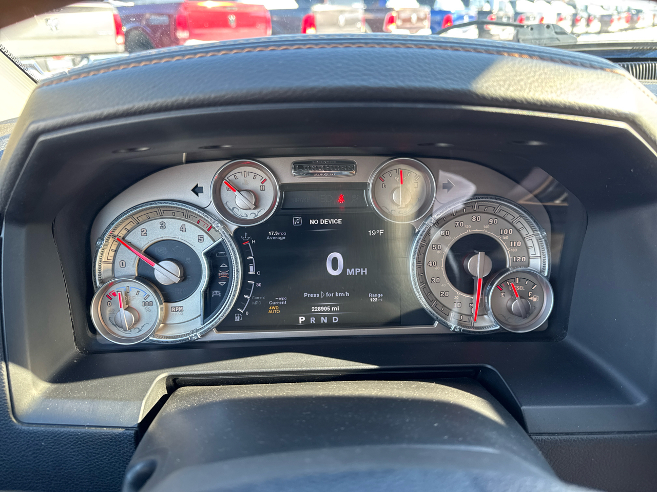 RAM 1500 4WD Crew Cab 140.5" Longhorn 2014