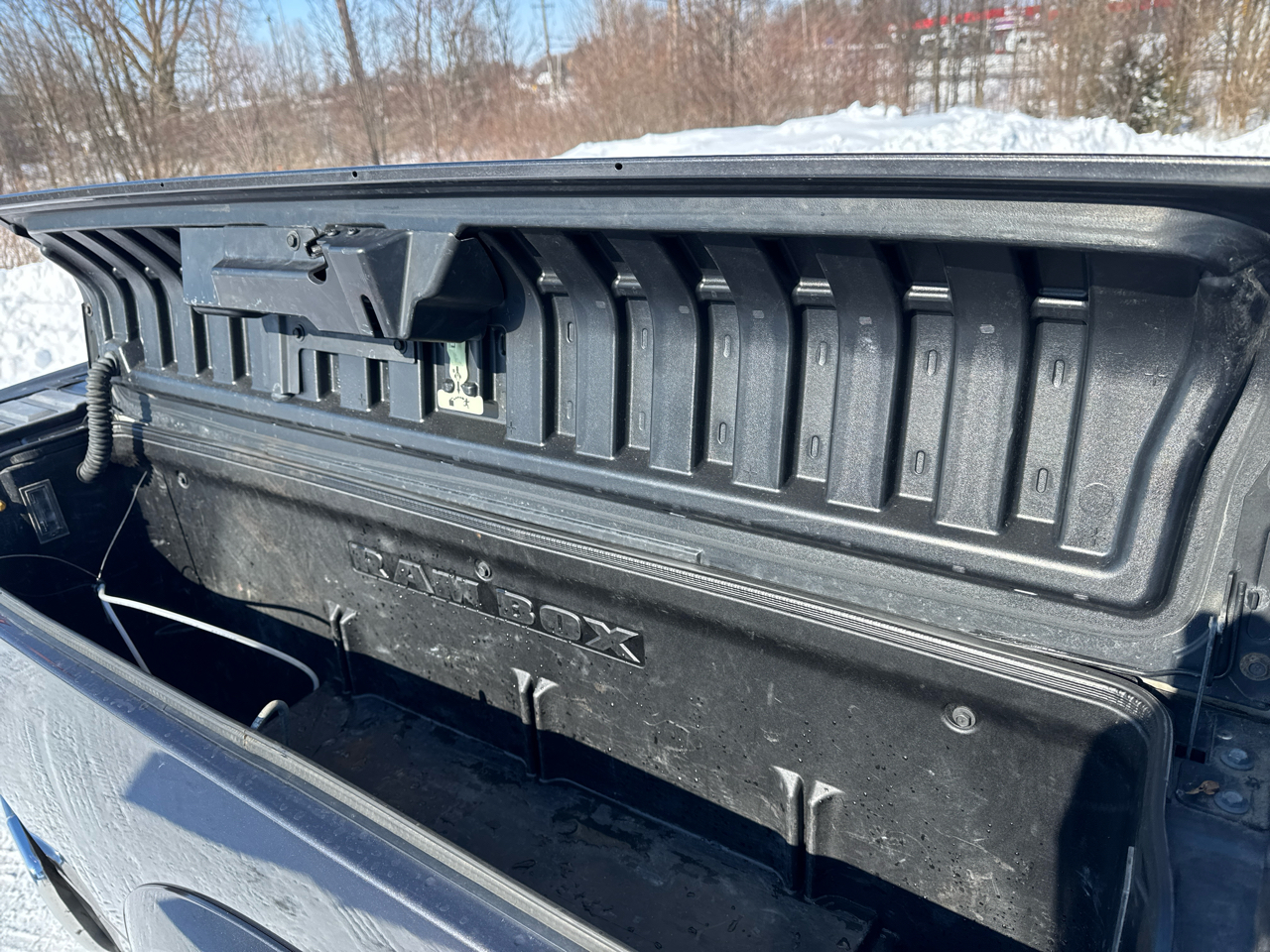 RAM 1500 4WD Crew Cab 140.5" Longhorn 2014