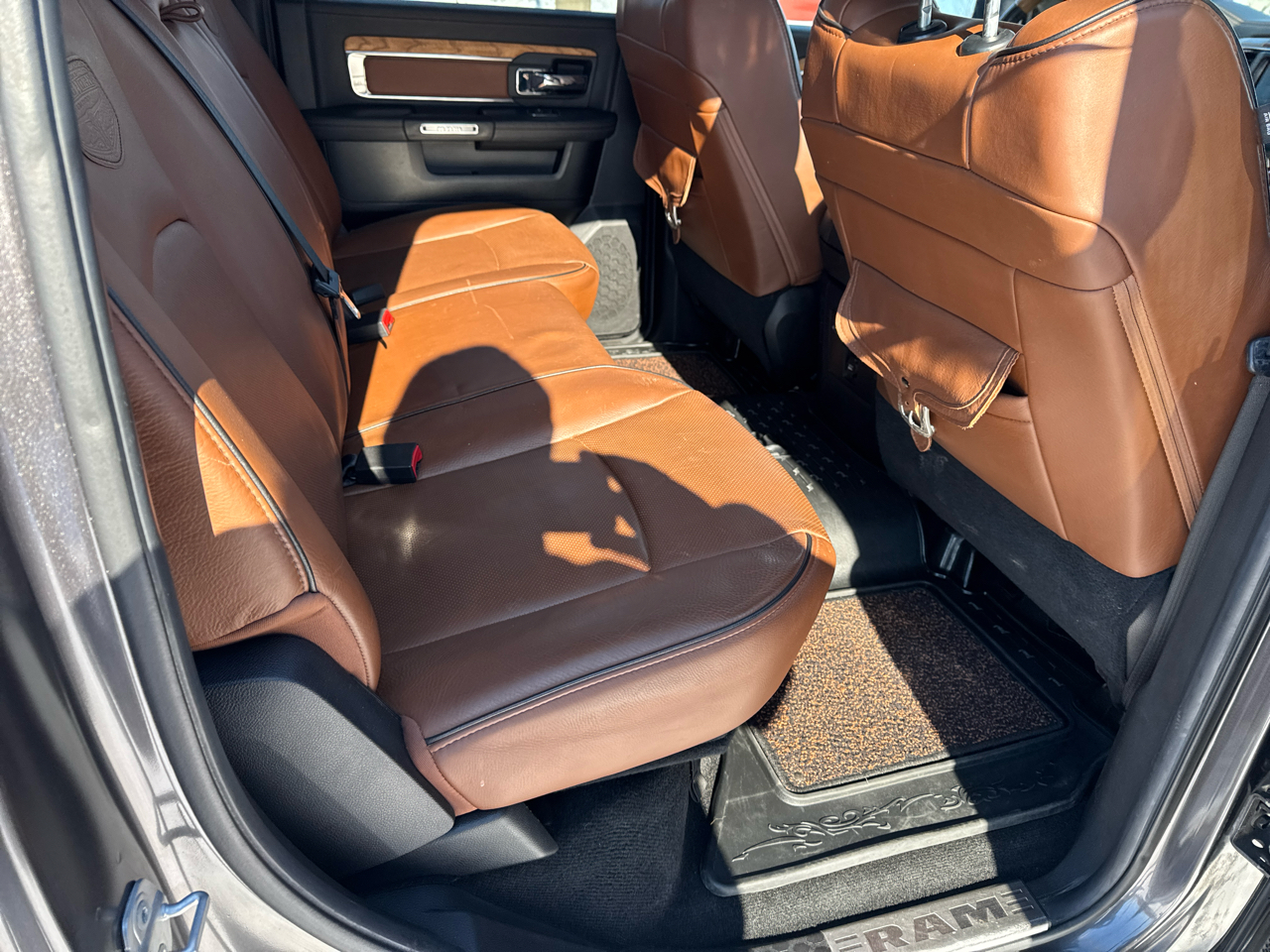 RAM 1500 4WD Crew Cab 140.5" Longhorn 2014