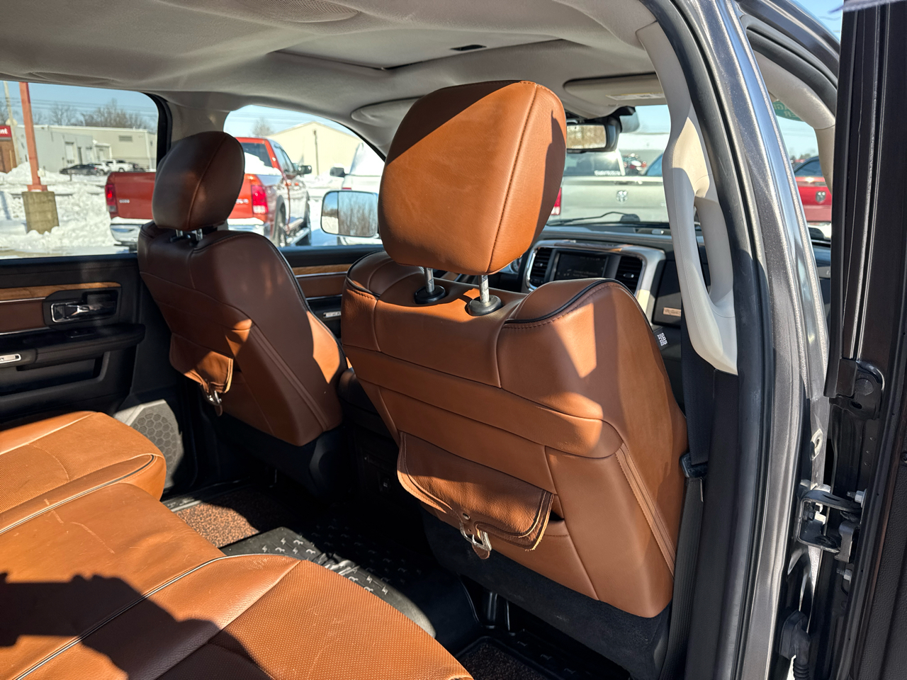 RAM 1500 4WD Crew Cab 140.5" Longhorn 2014