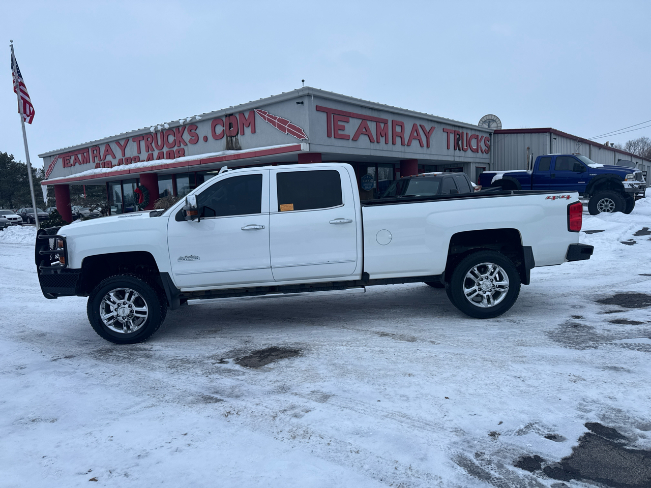 Chevrolet Silverado 2500HD 4WD Crew Cab 167" High Country 2016