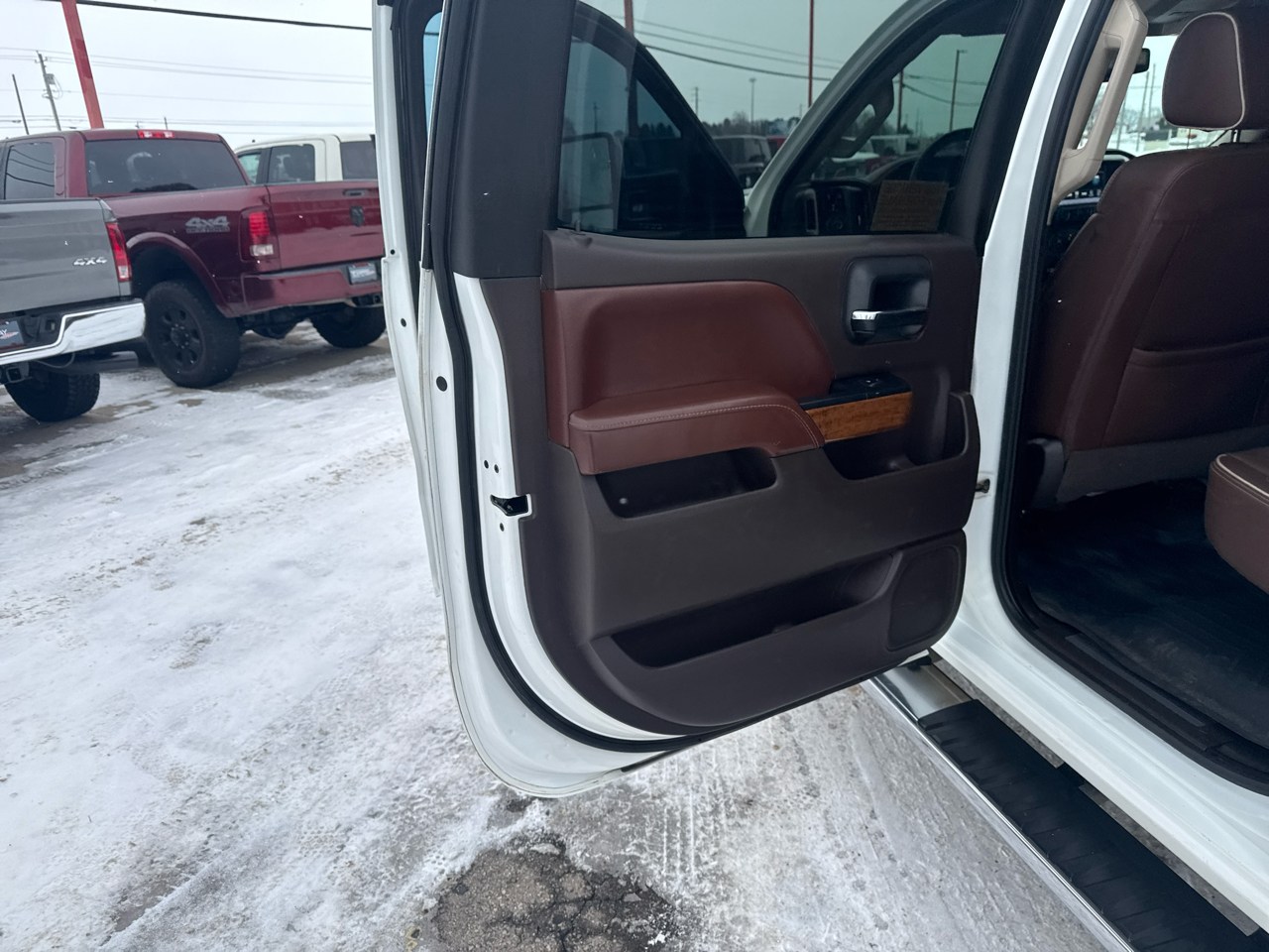 Chevrolet Silverado 2500HD 4WD Crew Cab 167" High Country 2016