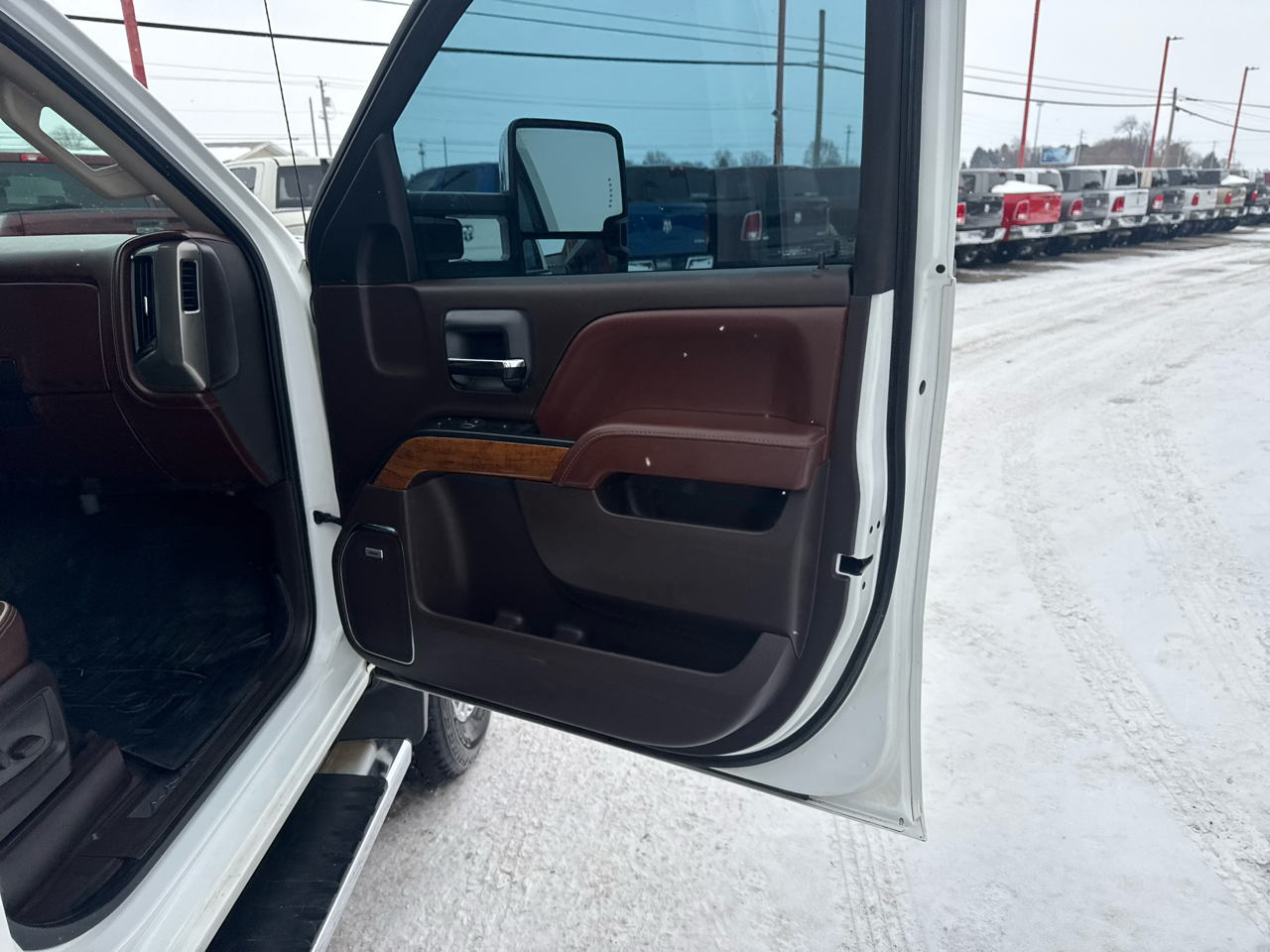 Chevrolet Silverado 2500HD 4WD Crew Cab 167" High Country 2016