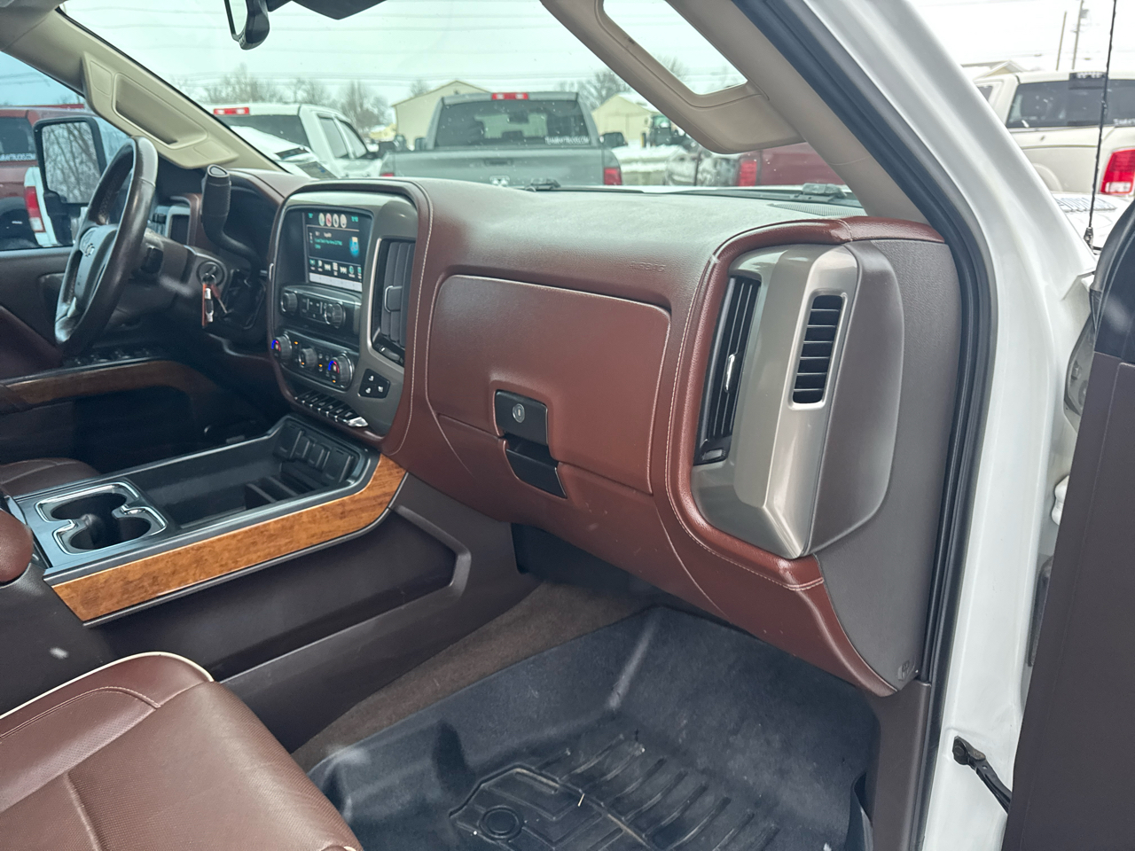 Chevrolet Silverado 2500HD 4WD Crew Cab 167" High Country 2016