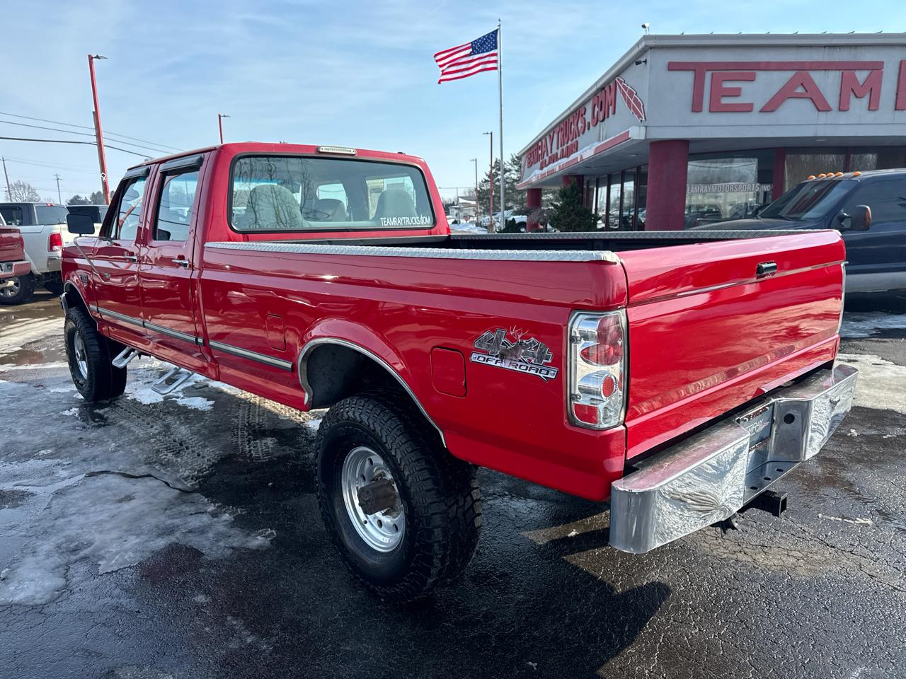 Ford F-350 Crew Cab 4dr 168.4" WB SRW 4WD 1997