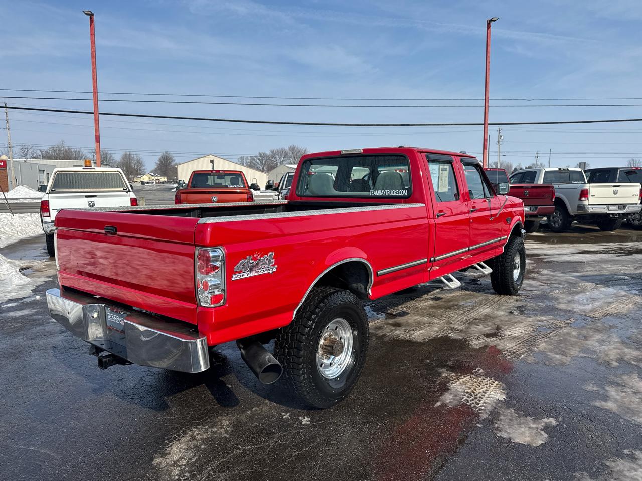 Ford F-350 Crew Cab 4dr 168.4" WB SRW 4WD 1997