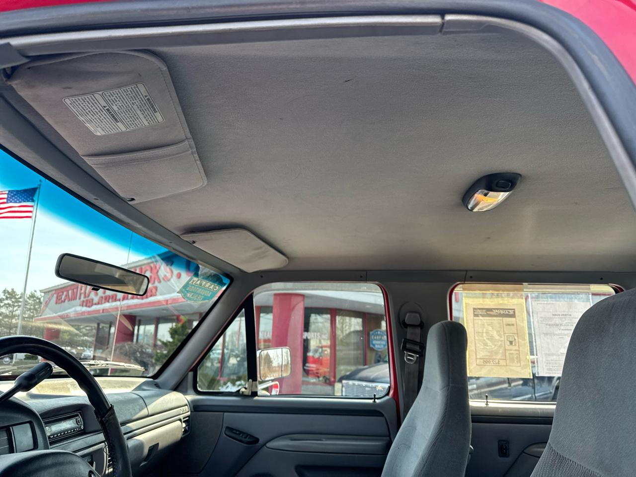 Ford F-350 Crew Cab 4dr 168.4" WB SRW 4WD 1997