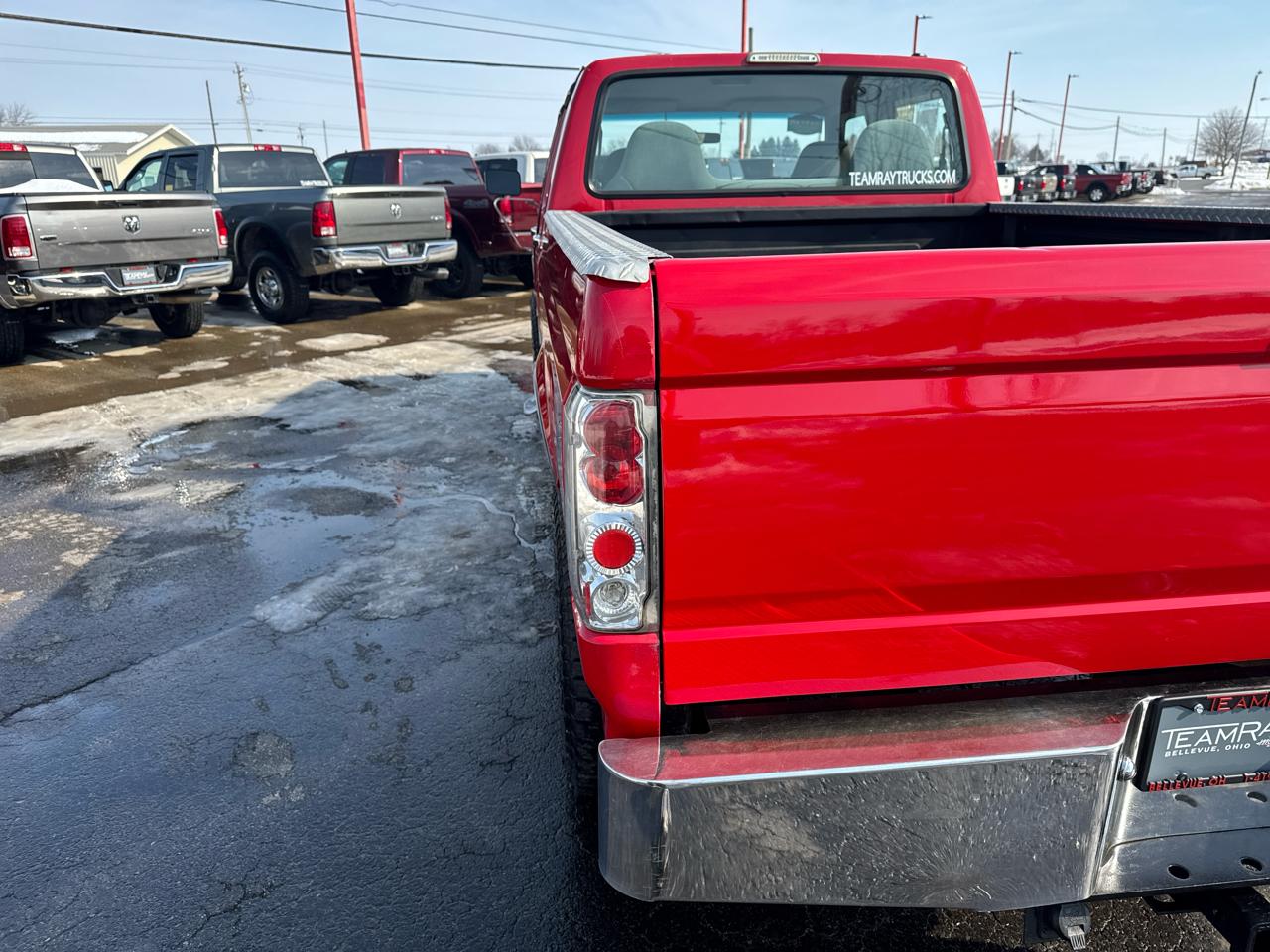 Ford F-350 Crew Cab 4dr 168.4" WB SRW 4WD 1997