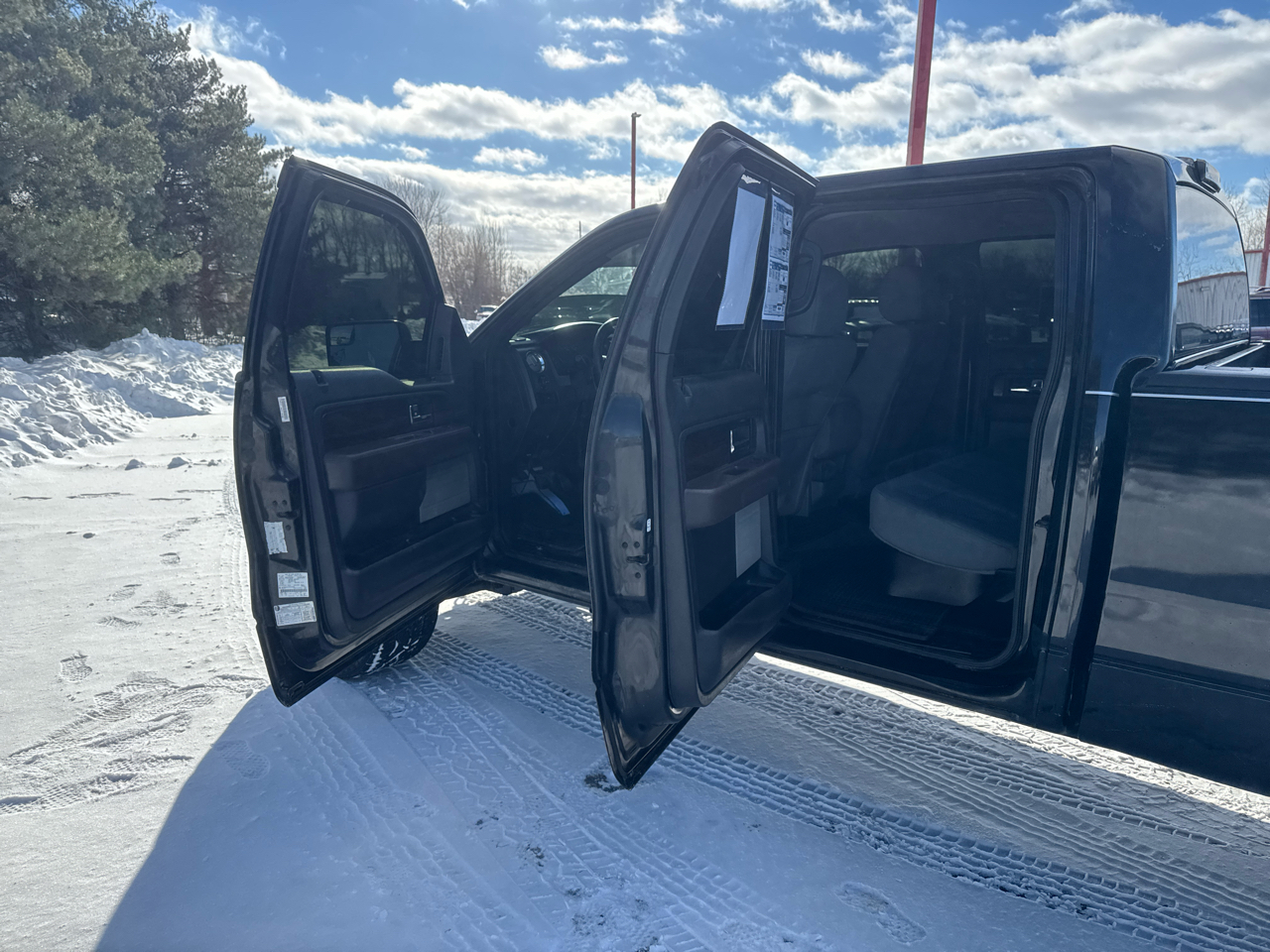 Ford F-150 4WD SuperCrew 145" FX4 2014