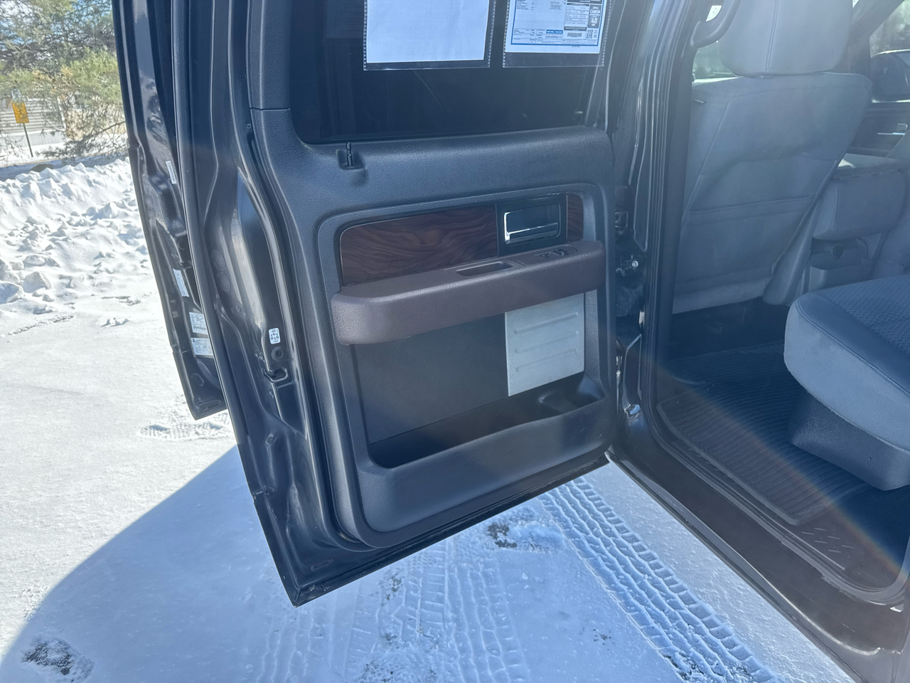 Ford F-150 4WD SuperCrew 145" FX4 2014