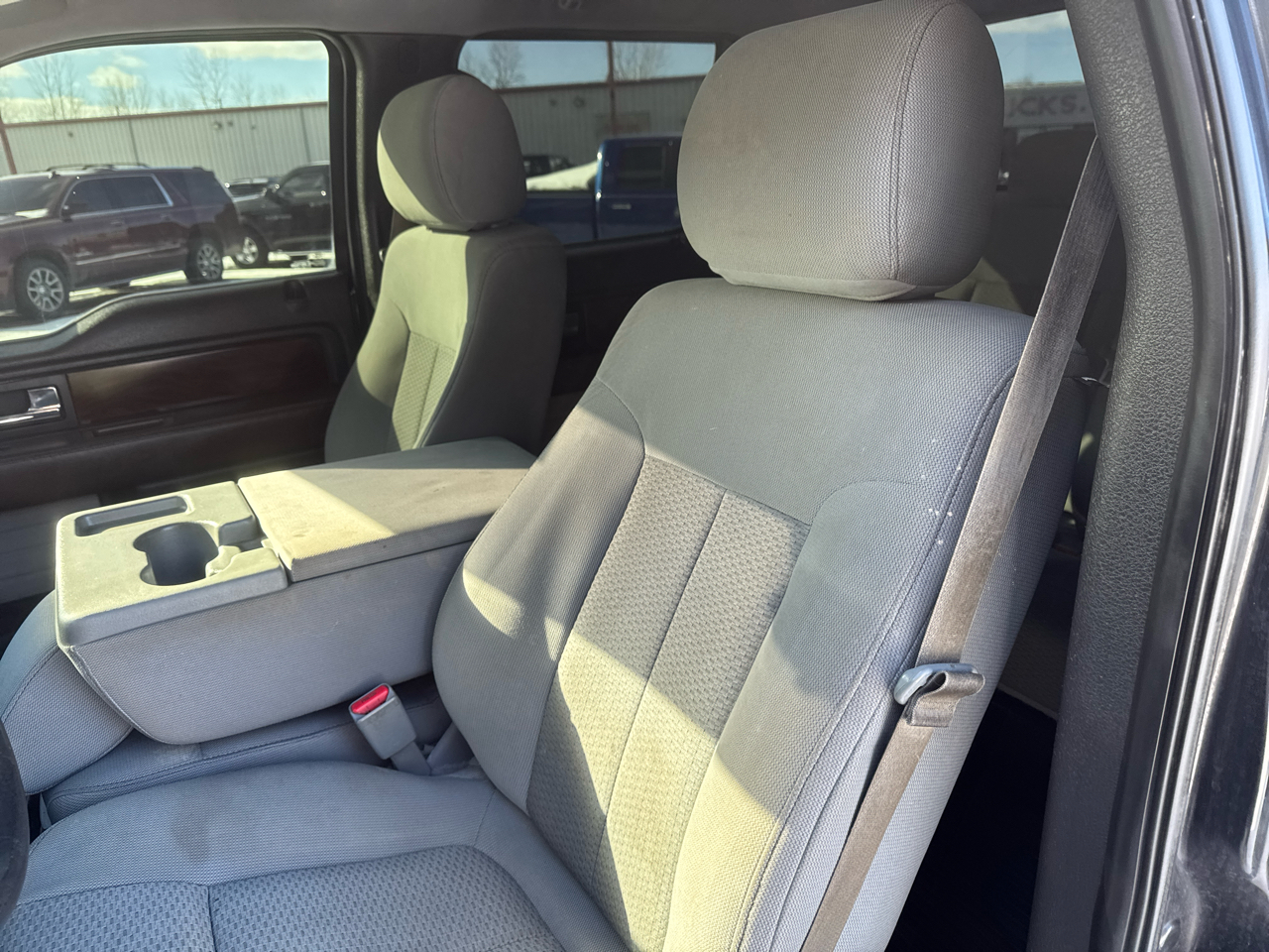 Ford F-150 4WD SuperCrew 145" FX4 2014