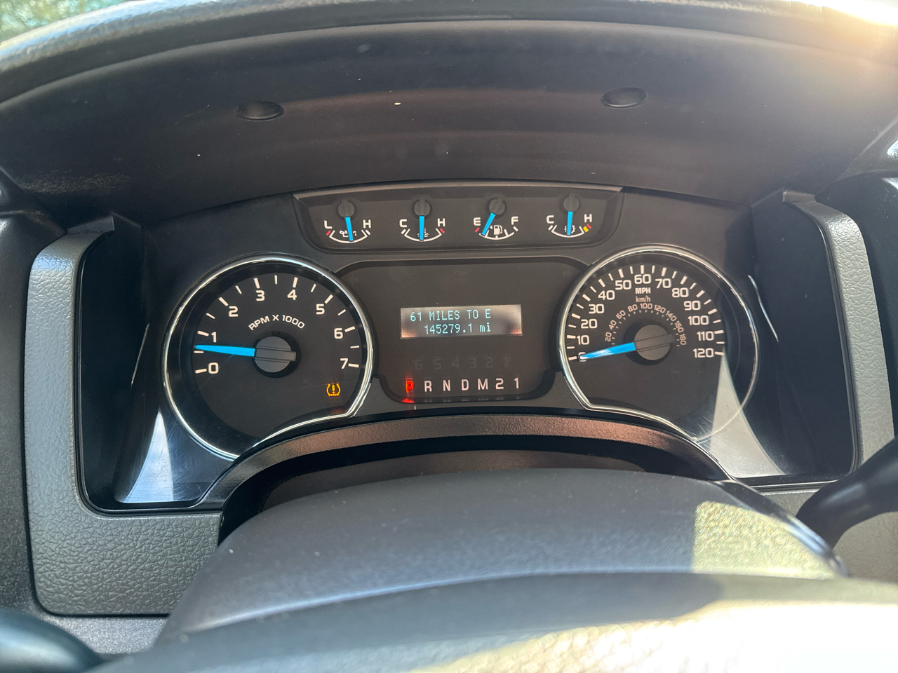 Ford F-150 4WD SuperCrew 145" FX4 2014