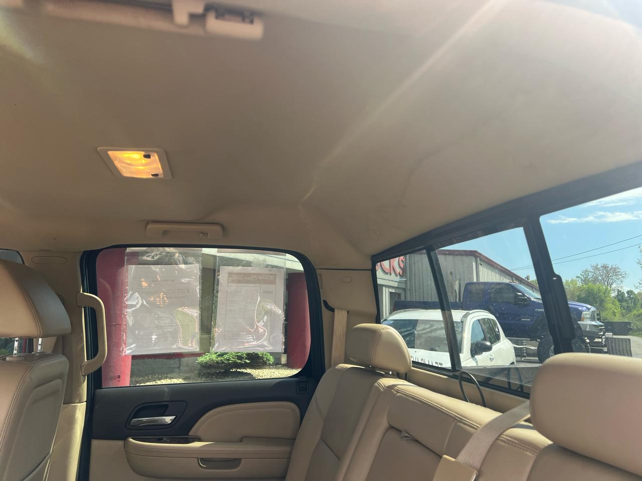 GMC Sierra 1500 4WD Crew Cab 143.5" Denali 2009