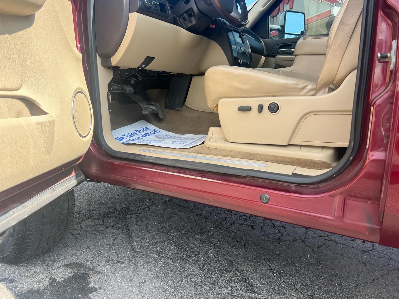 GMC Sierra 1500 4WD Crew Cab 143.5" Denali 2009
