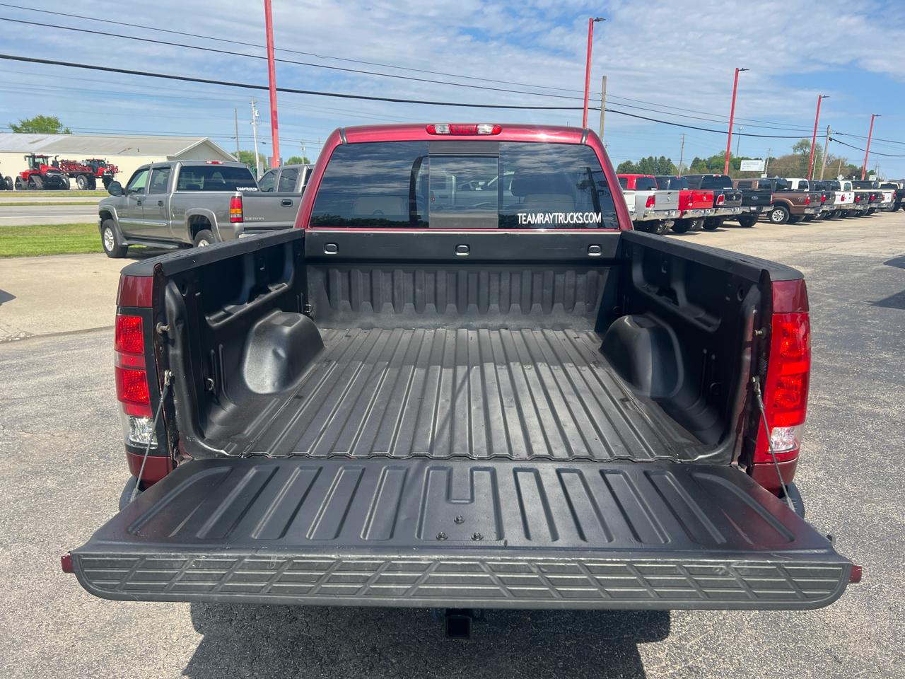 GMC Sierra 1500 4WD Crew Cab 143.5" Denali 2009