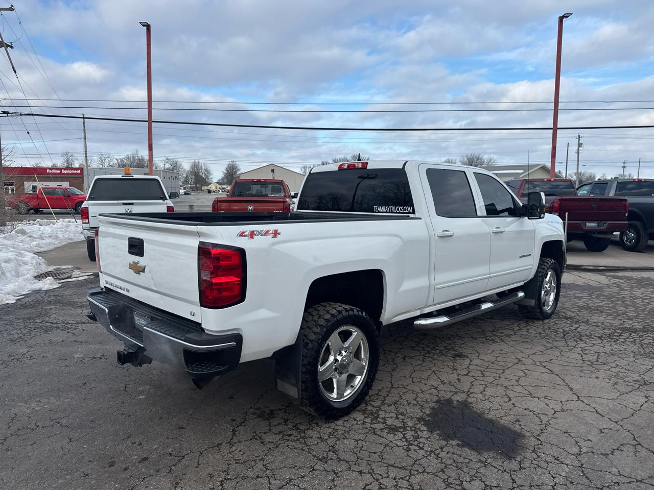 Chevrolet Silverado 2500HD Built After Aug 14 4WD Crew Cab 153.7" LT 2015