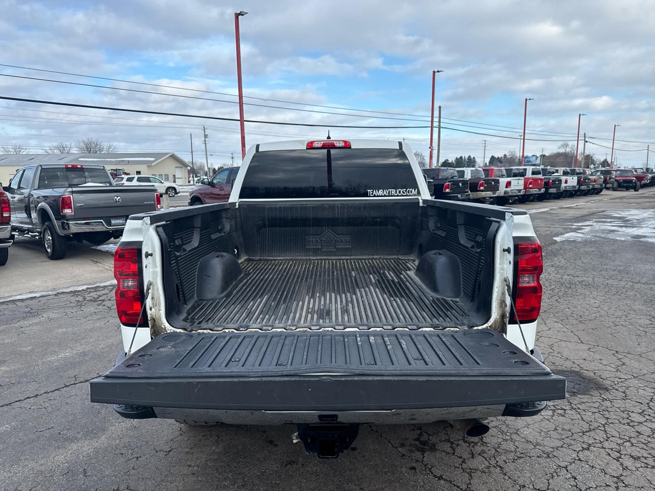 Chevrolet Silverado 2500HD Built After Aug 14 4WD Crew Cab 153.7" LT 2015