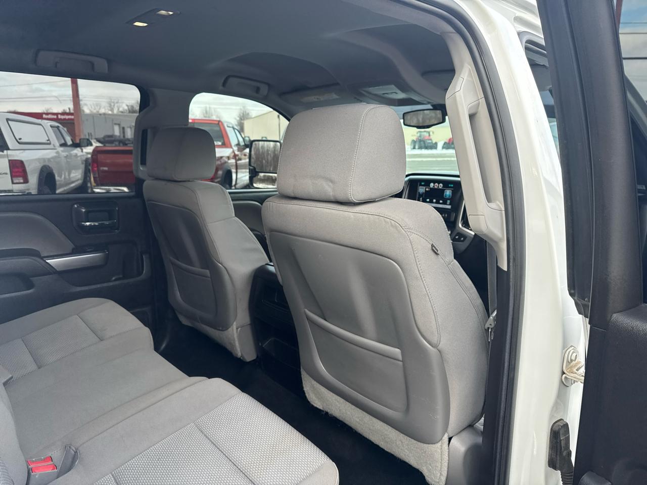 Chevrolet Silverado 2500HD Built After Aug 14 4WD Crew Cab 153.7" LT 2015