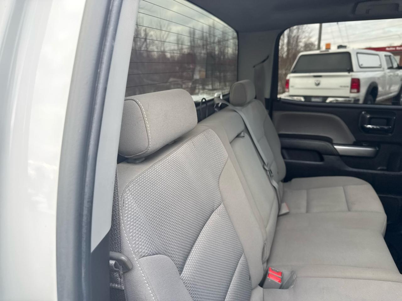 Chevrolet Silverado 2500HD Built After Aug 14 4WD Crew Cab 153.7" LT 2015