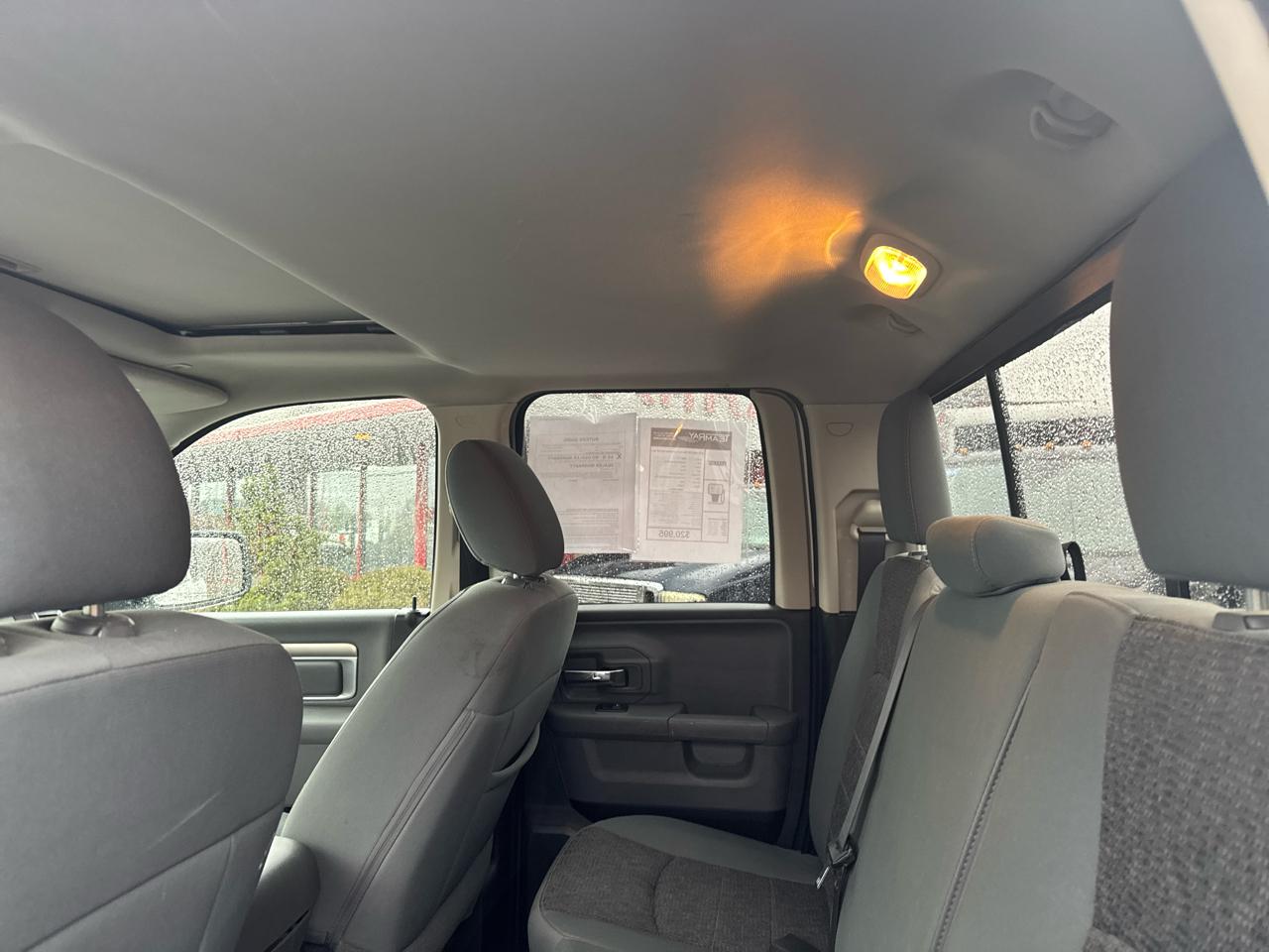 RAM 1500 Big Horn 4x4 Quad Cab 6'4" Box 2017