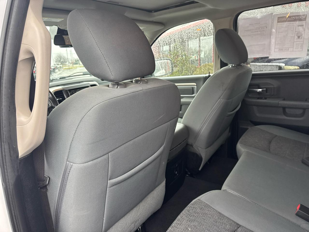 RAM 1500 Big Horn 4x4 Quad Cab 6'4" Box 2017