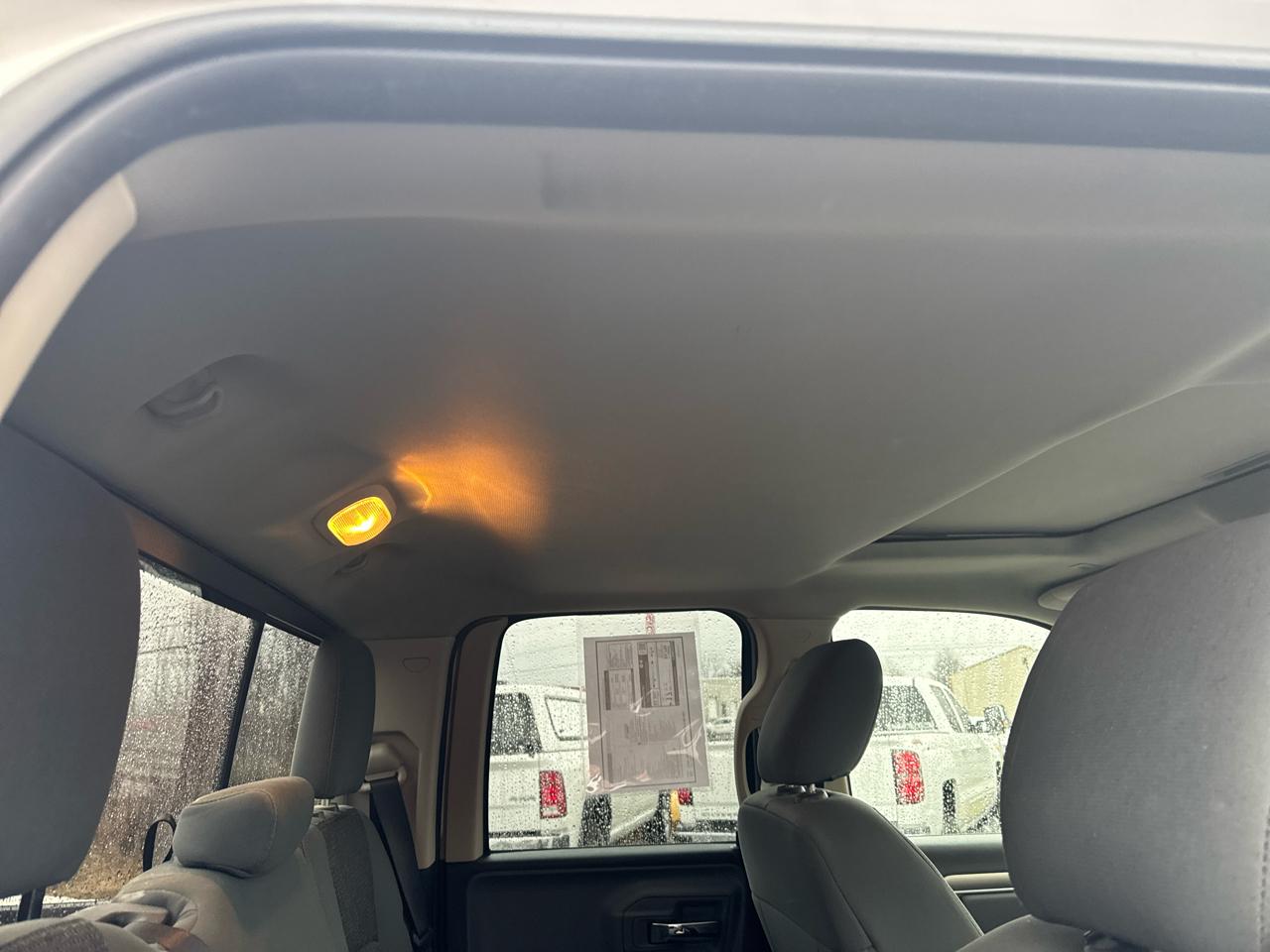 RAM 1500 Big Horn 4x4 Quad Cab 6'4" Box 2017