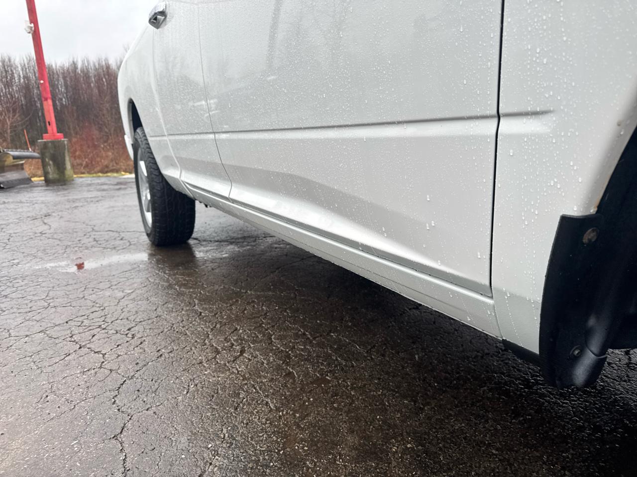 RAM 1500 Big Horn 4x4 Quad Cab 6'4" Box 2017