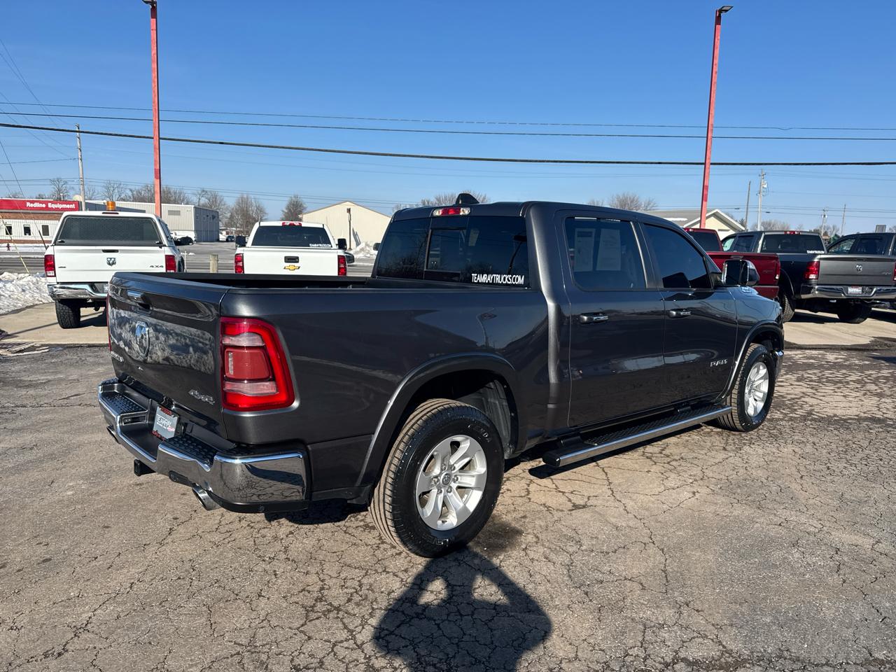 RAM 1500 Laramie 4x4 Crew Cab 5'7" Box 2019