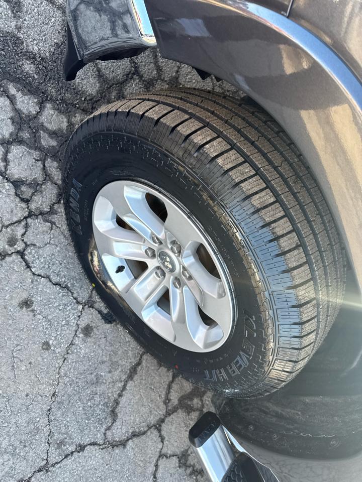 RAM 1500 Laramie 4x4 Crew Cab 5'7" Box 2019