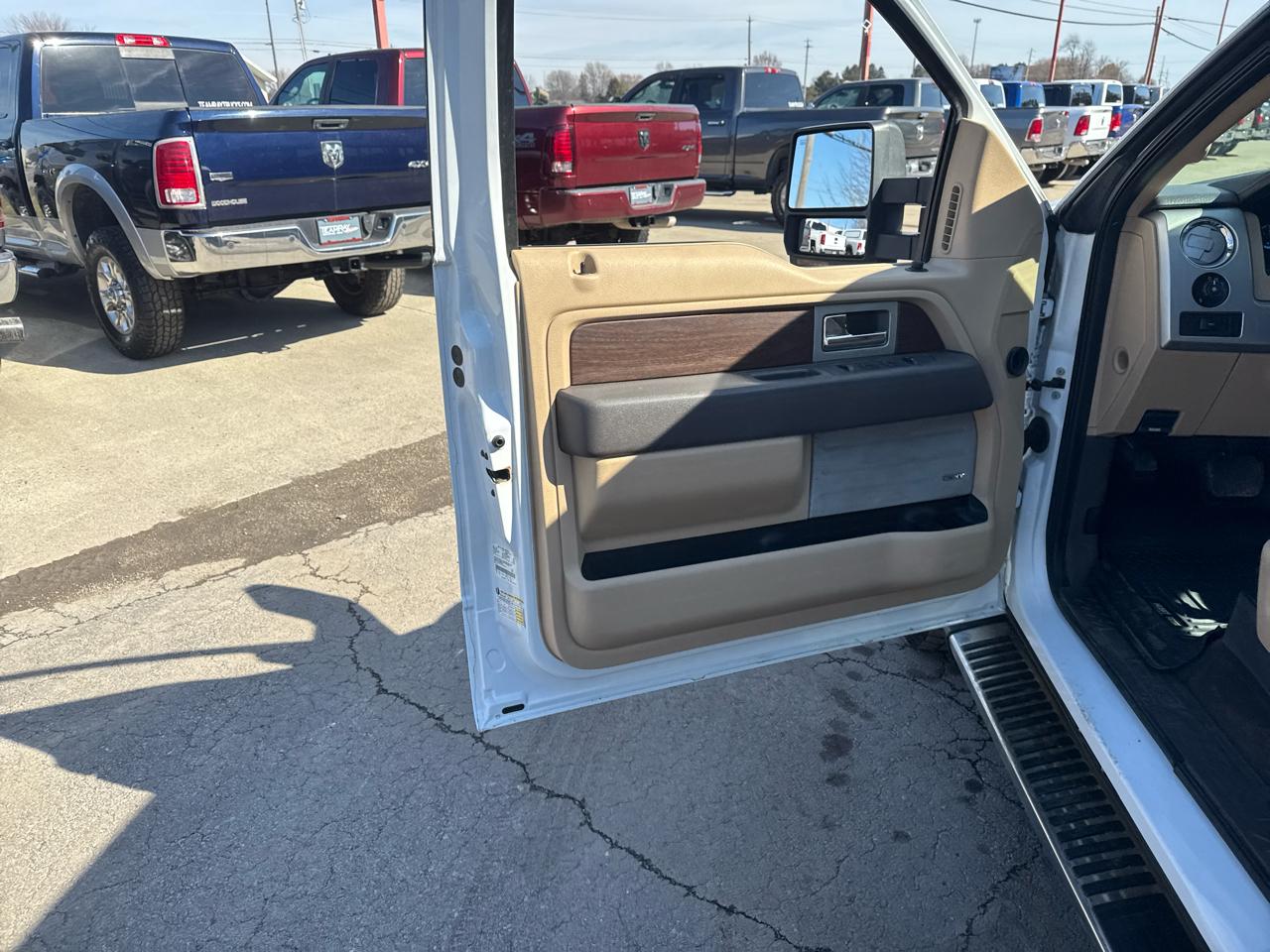 Ford F-150 4WD SuperCrew 145" Lariat 2013