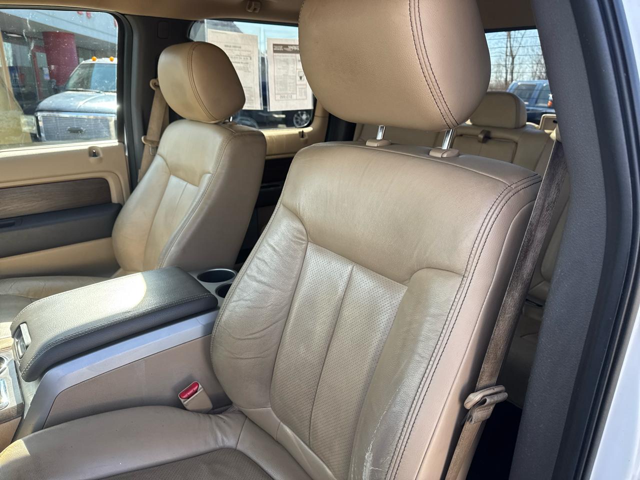 Ford F-150 4WD SuperCrew 145" Lariat 2013