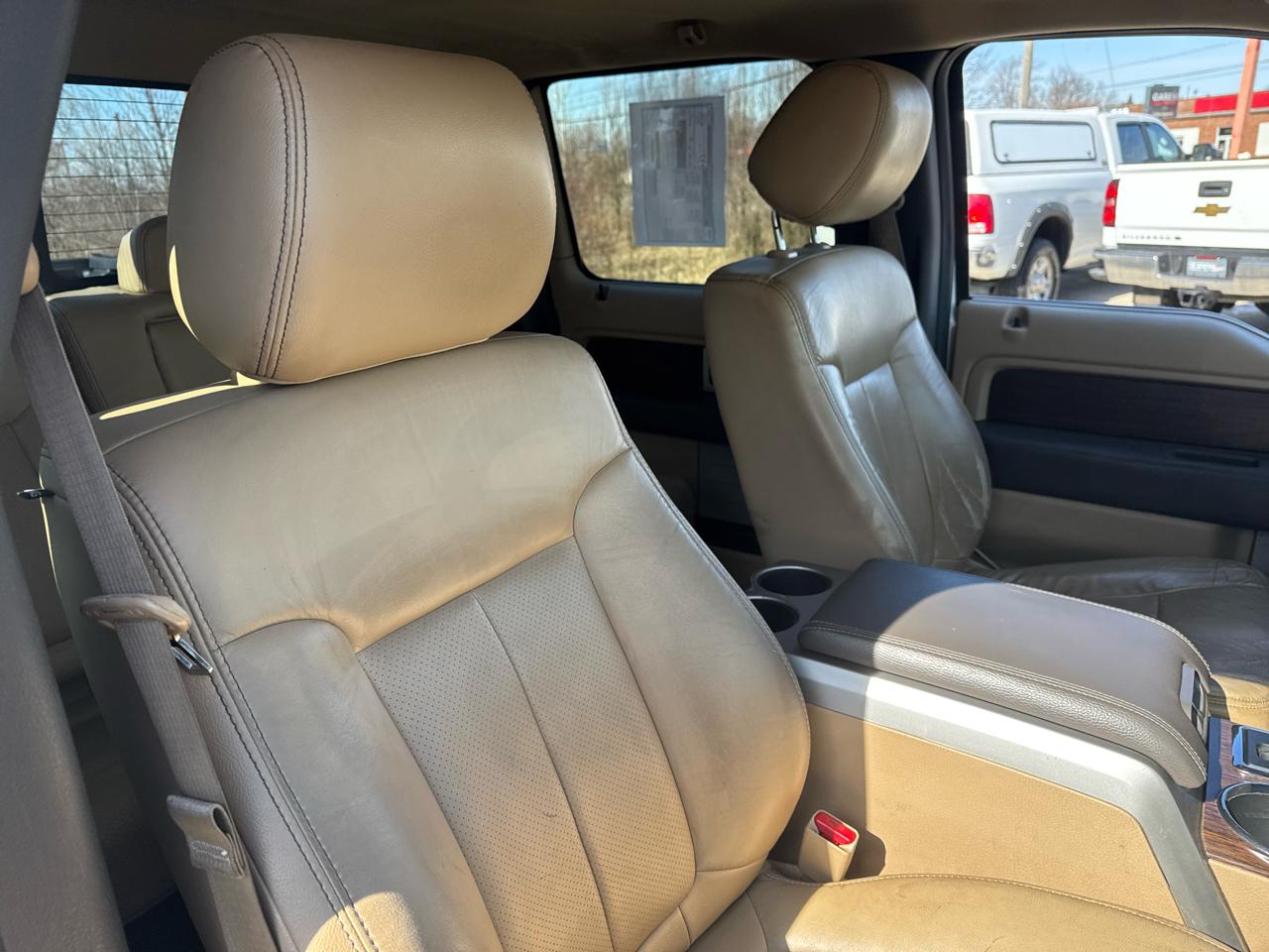 Ford F-150 4WD SuperCrew 145" Lariat 2013