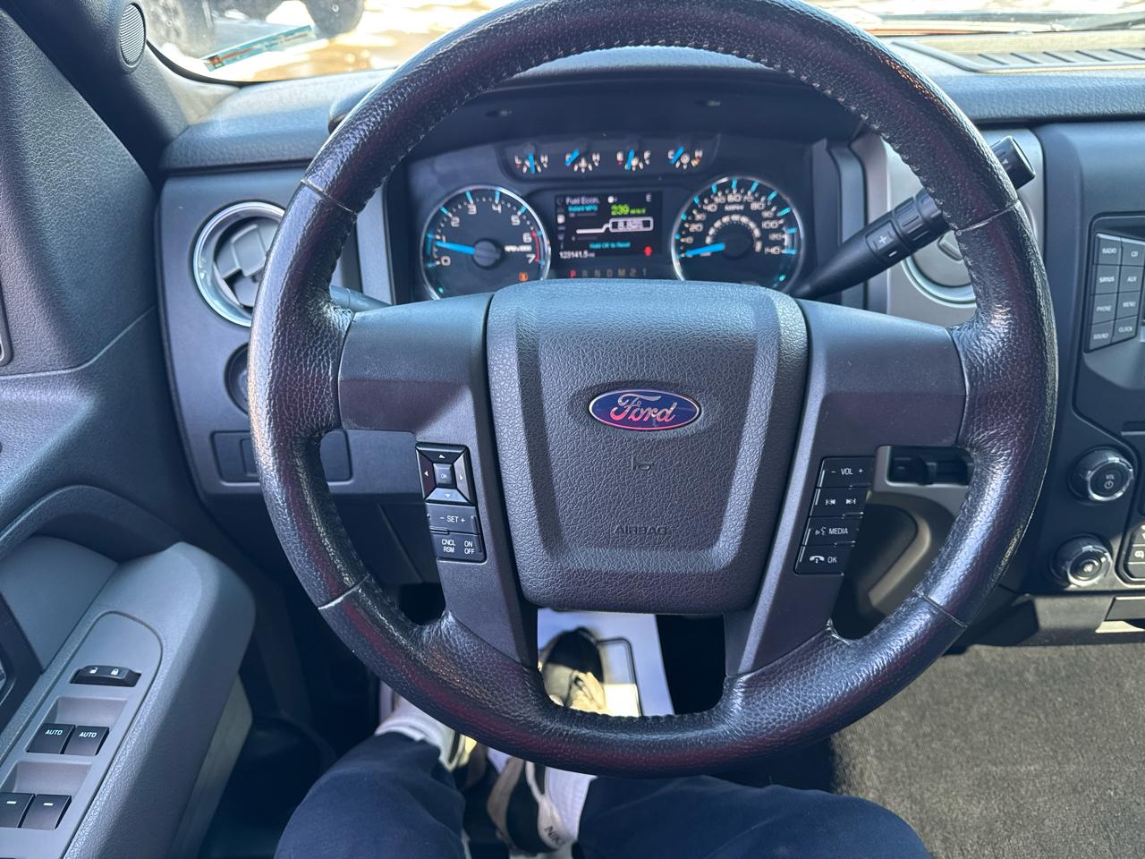 Ford F-150 4WD SuperCab 145" XLT 2013