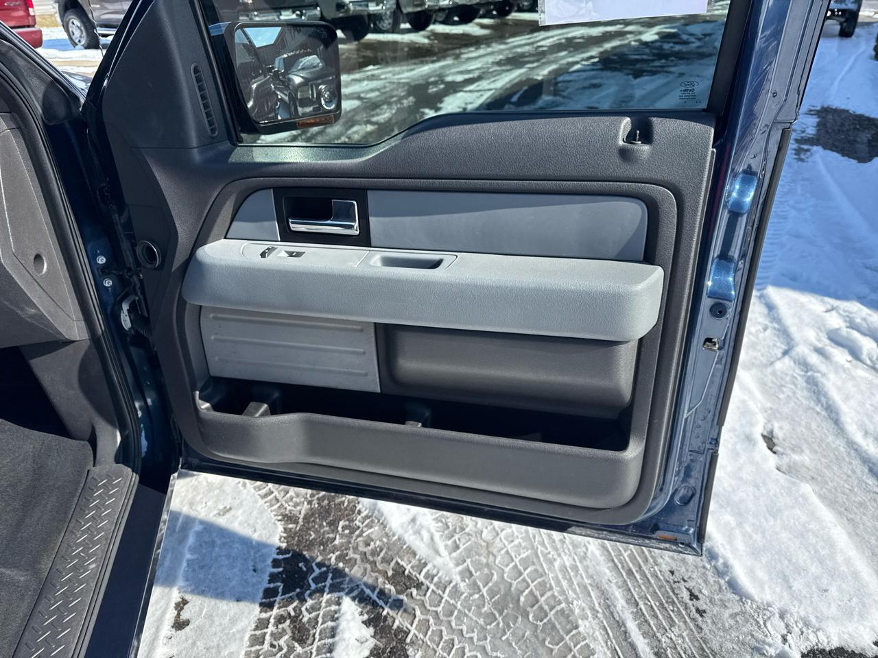 Ford F-150 4WD SuperCab 145" XLT 2013