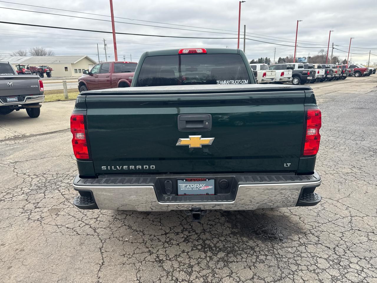 Chevrolet Silverado 1500 4WD Crew Cab 143.5" LT w/1LT 2015