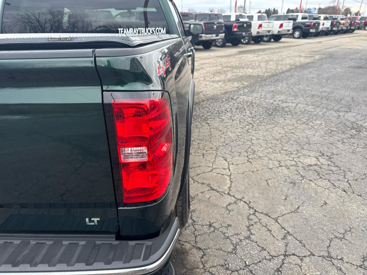 Chevrolet Silverado 1500 4WD Crew Cab 143.5" LT w/1LT 2015